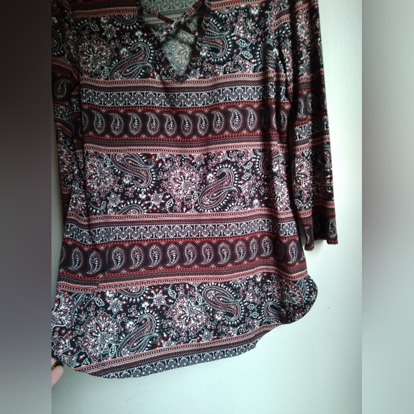 2/20$💚 NWOT lovely peasant top - Picture 4 of 9